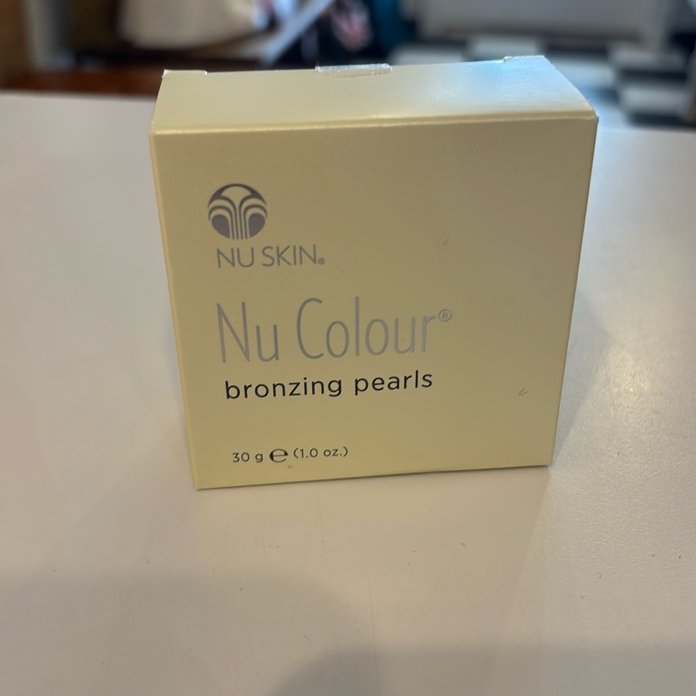 NU SKIN NU Color Bronzing Pearls Sealed